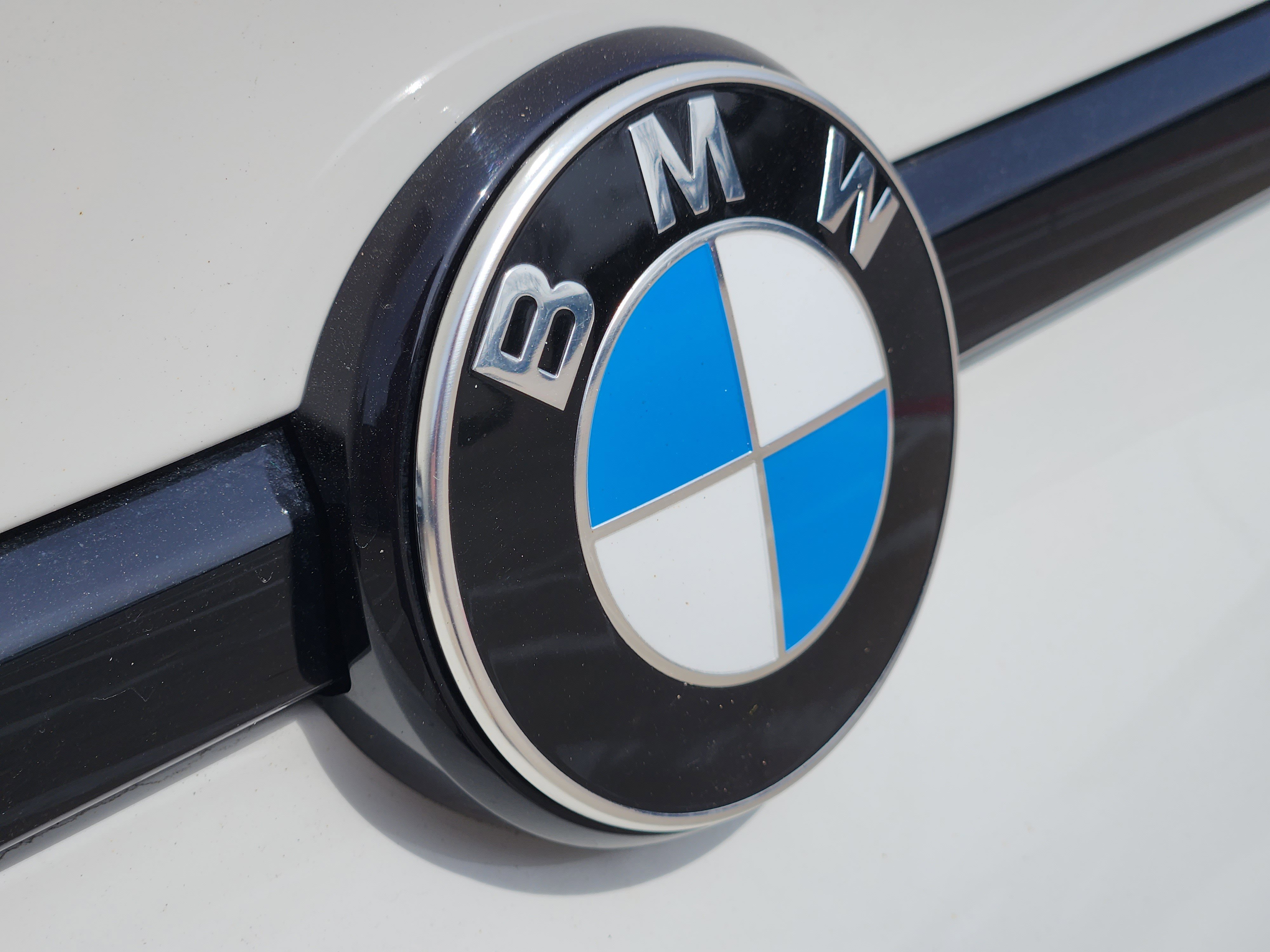 Used 2023 BMW 228i xDrive Gran Coupe w/ Dynamic Handling Package image 9