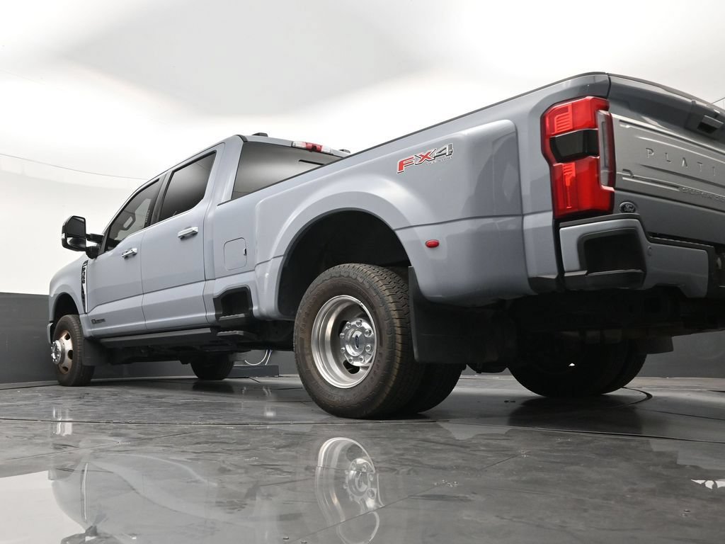 Used 2024 Ford F350 Platinum AWD/4WD image 22