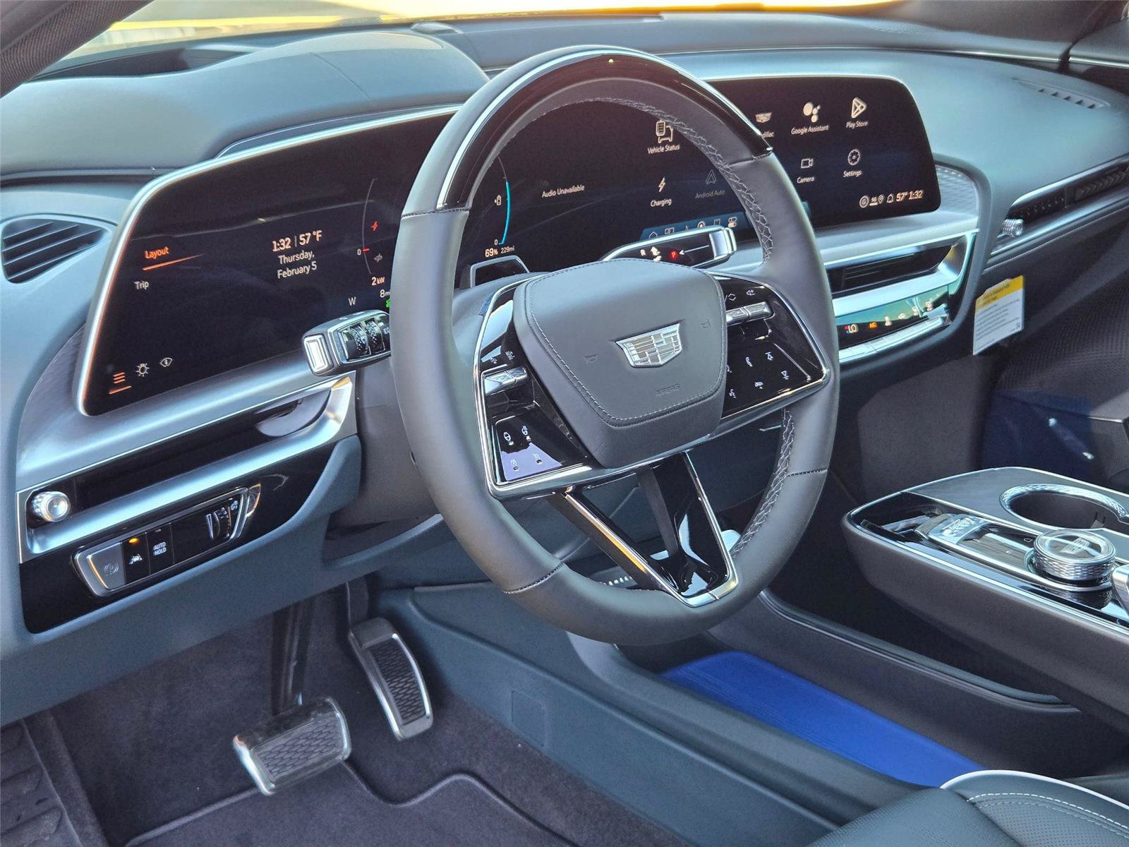 New 2026 Cadillac Lyriq Signature Sport w/ Nappa Leather Package AWD/4WD image 10