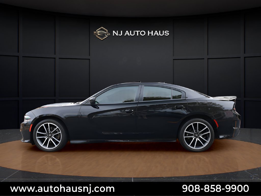 Used 2021 Dodge Charger R/T w/ Plus Group RWD image 11