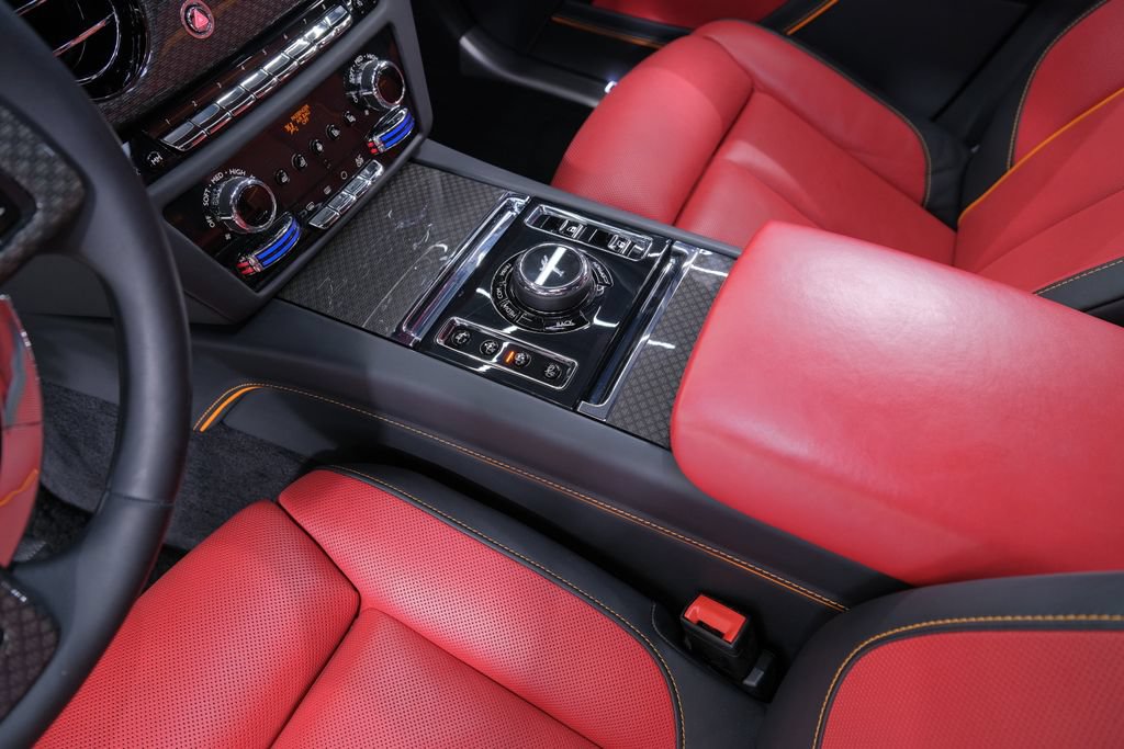 Used 2022 Rolls-Royce Ghost Black Badge AWD/4WD image 22