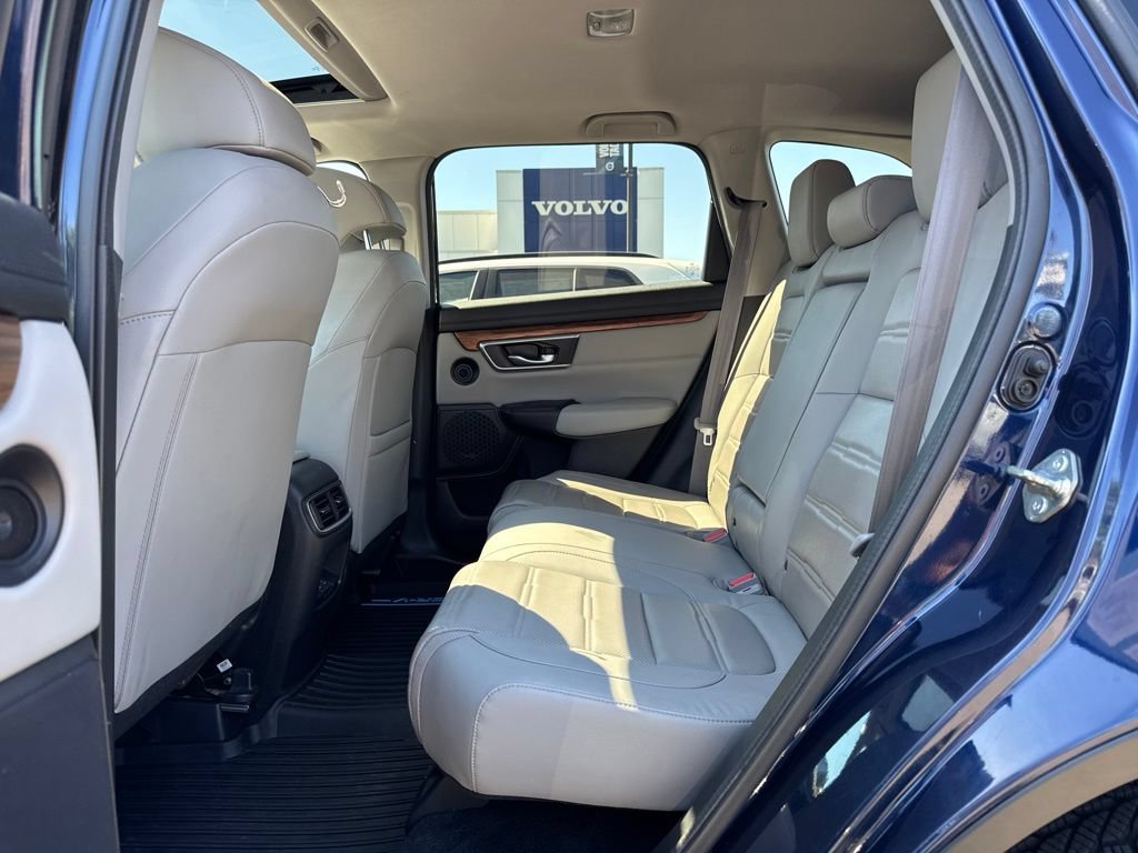 Used 2019 Honda CR-V Touring image 5