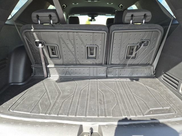 Used 2024 Chevrolet Traverse LT w/ LPO, Floor Liner Package image 8