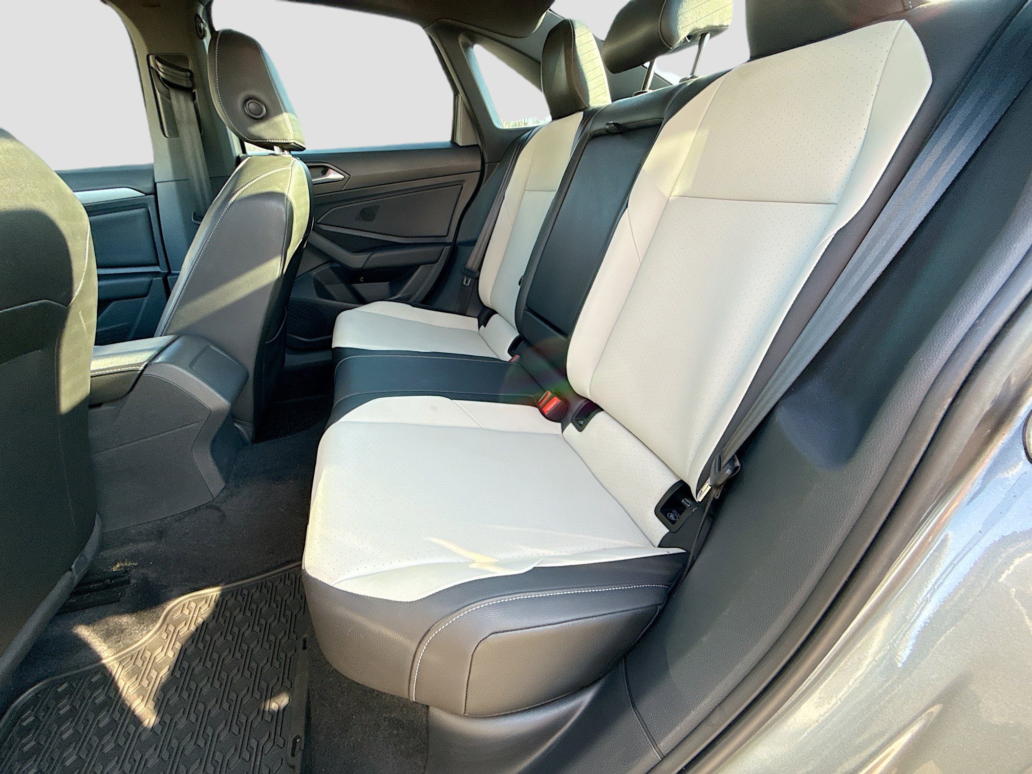 Used 2021 Volkswagen Jetta R-Line image 18