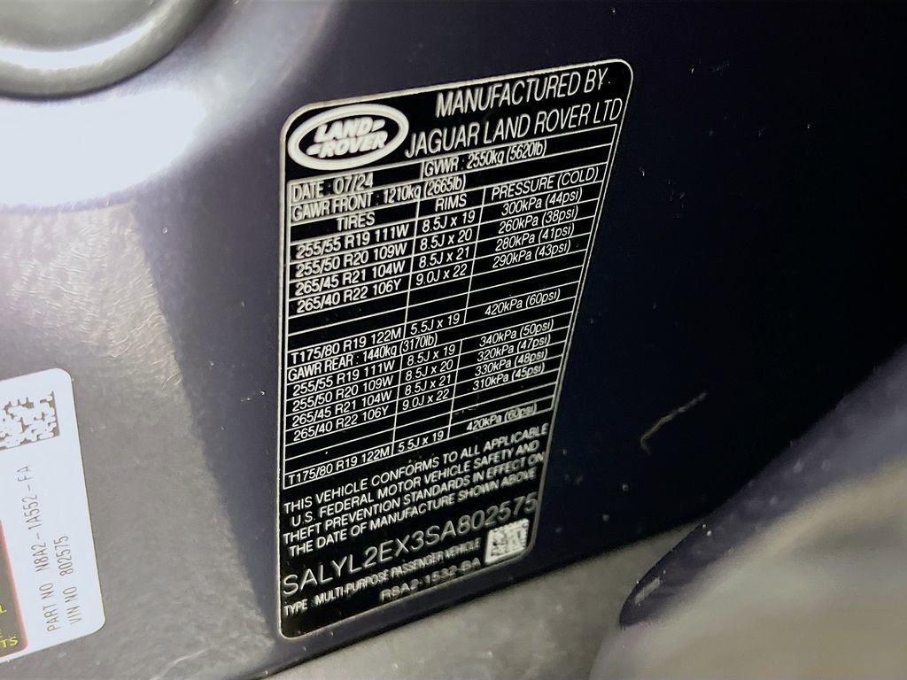 Used 2025 Land Rover Range Rover Velar Dynamic SE AWD/4WD image 33