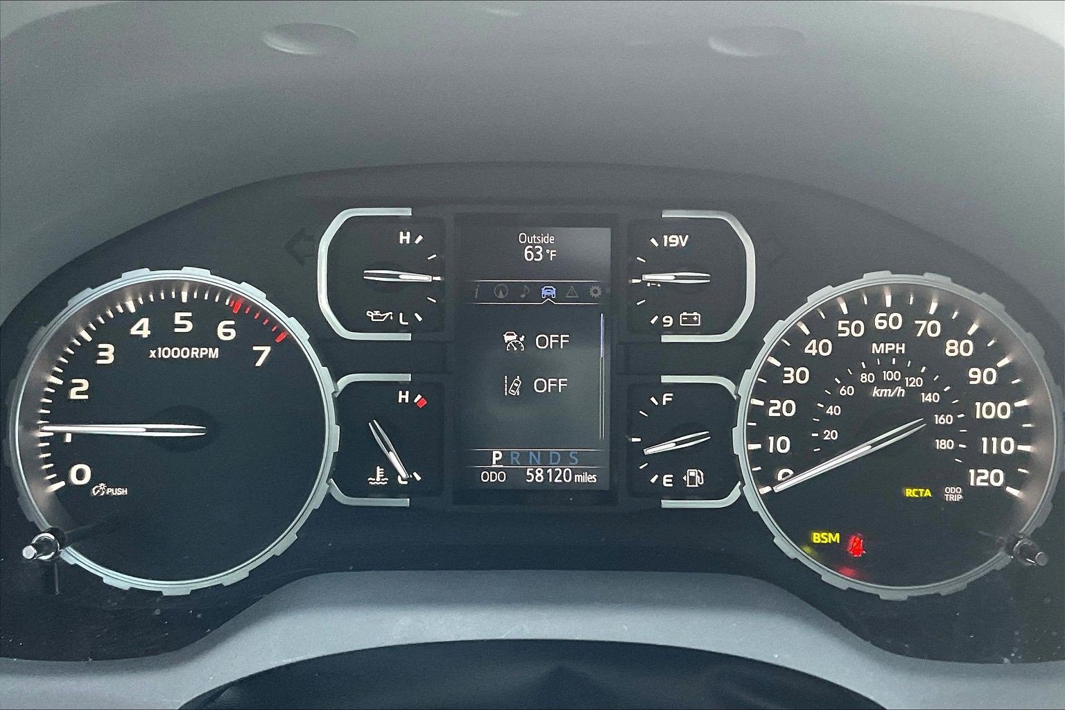 Used 2020 Toyota Tundra Limited image 12