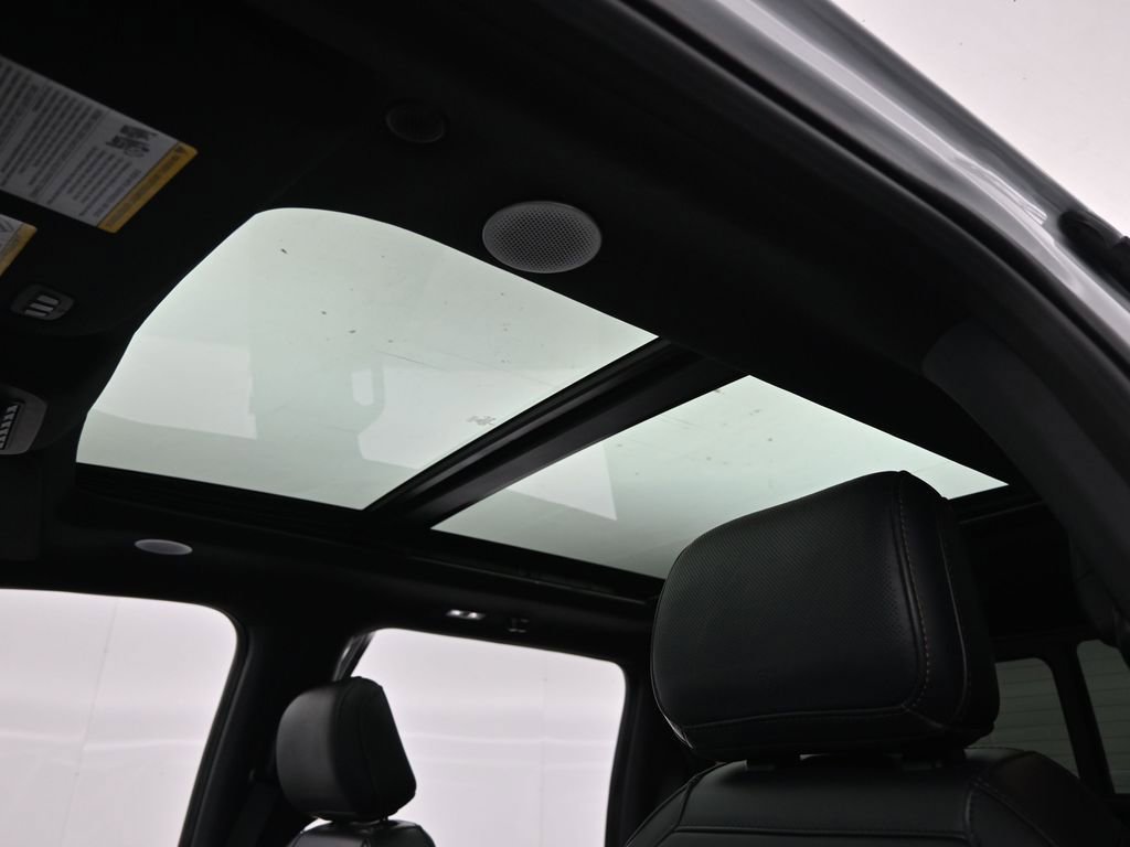 Used 2023 Ford F150 Raptor image 9