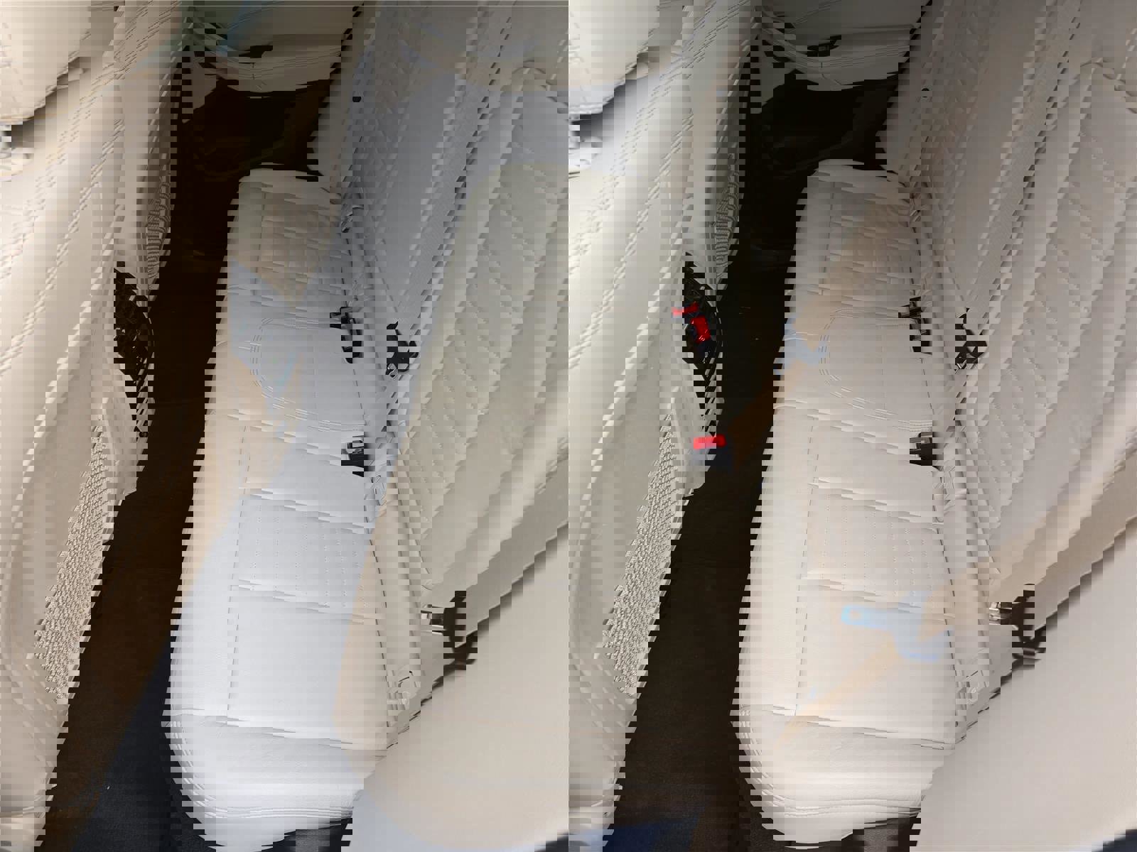 Used 2020 BMW X3 xDrive30i w/ Premium Package image 16