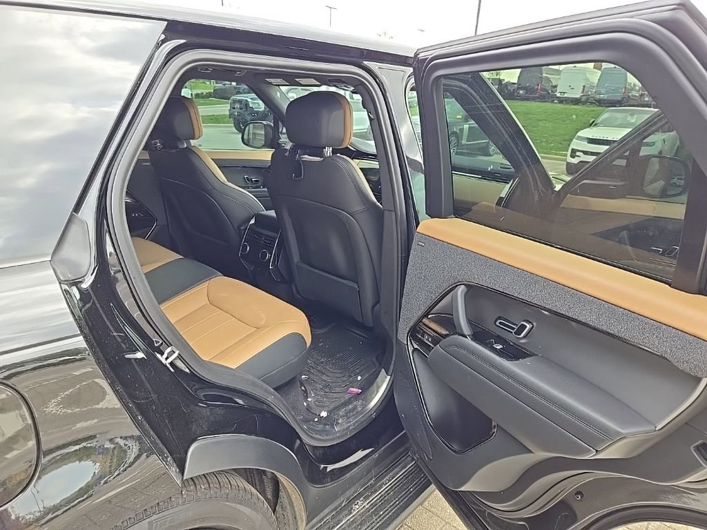 Used 2024 Land Rover Range Rover Sport Dynamic SE image 20