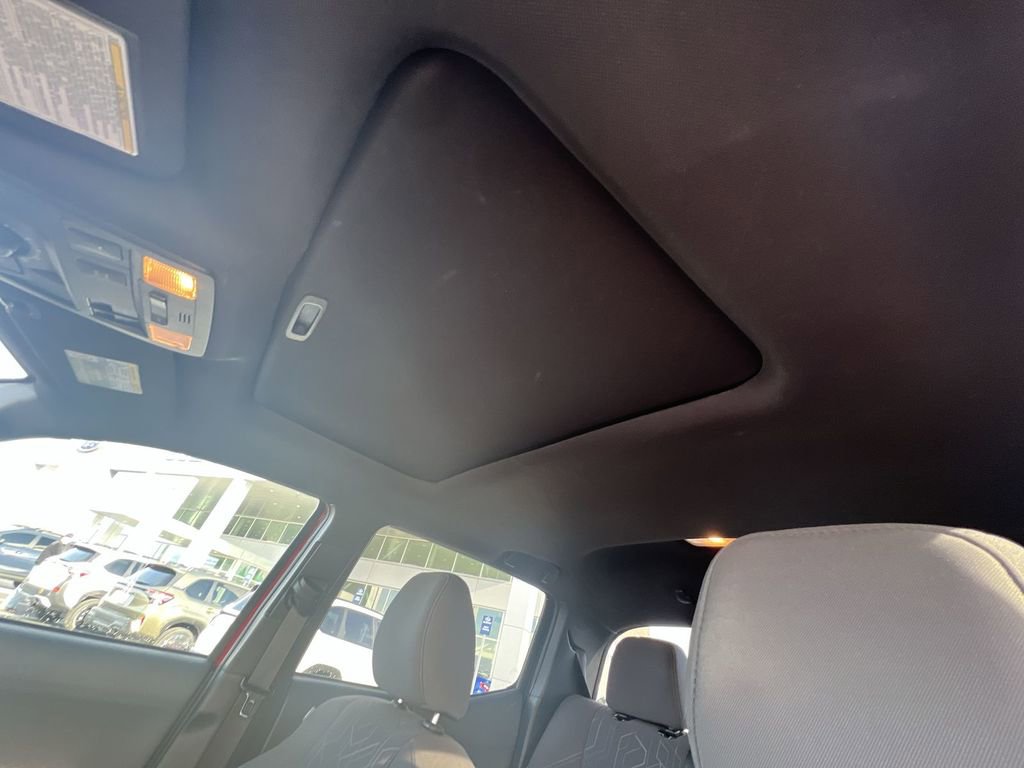 Used 2016 Toyota Tacoma TRD Off-Road image 19