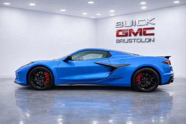 Used 2024 Chevrolet Corvette Z06 w/ Stealth Interior Trim Package image 6