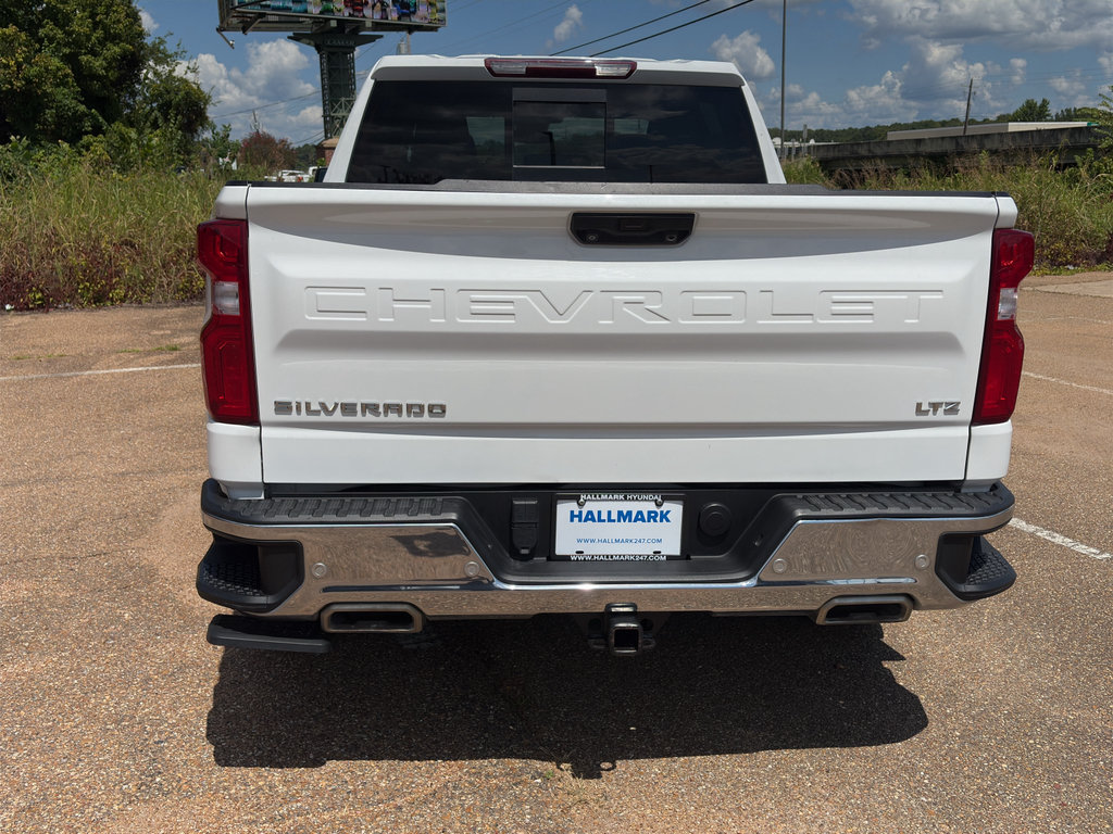 Used 2023 Chevrolet Silverado 1500 LTZ w/ LTZ Convenience Package II AWD/4WD image 4