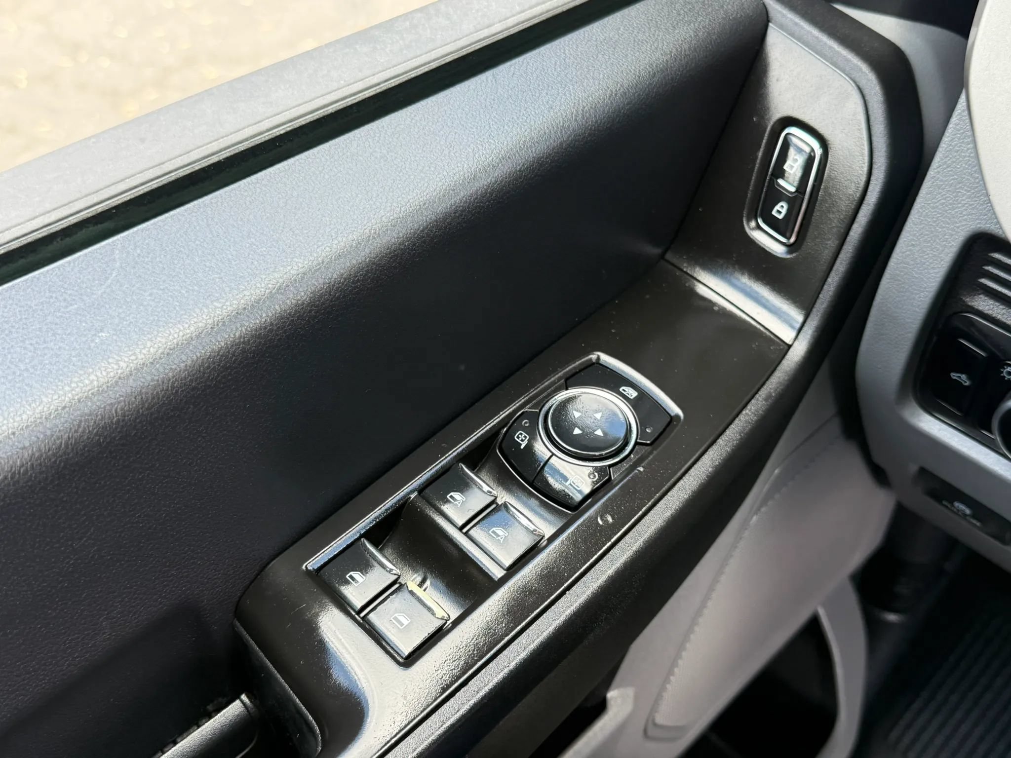 Used 2023 Ford F450 XL RWD image 21