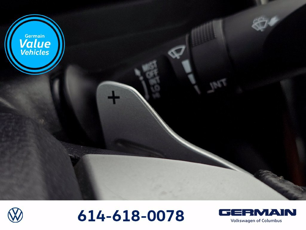 Used 2012 Toyota Camry SE FWD image 30