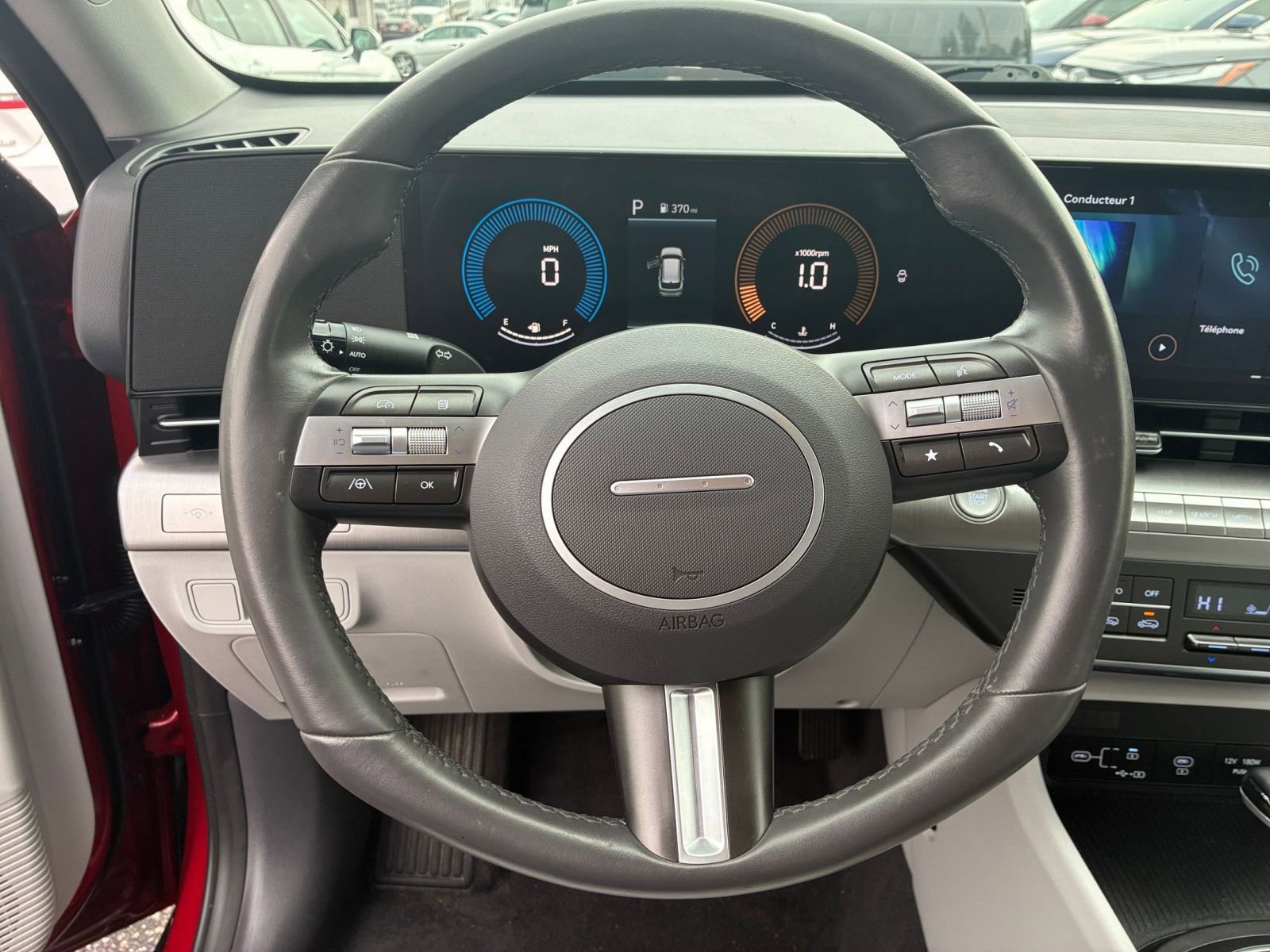 Used 2025 Hyundai Kona SEL image 28