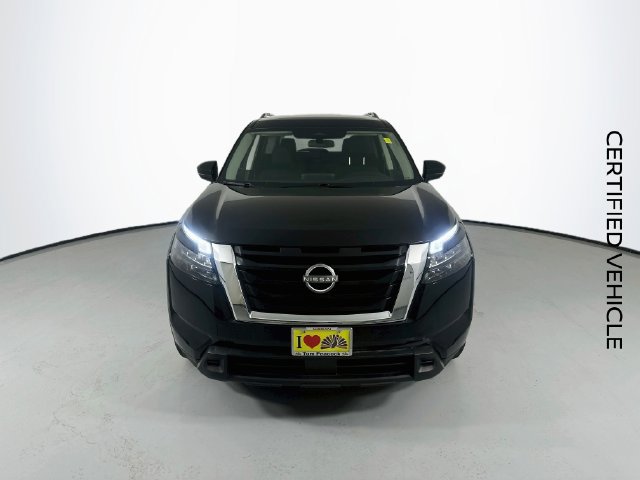 Certified 2024 Nissan Pathfinder SV FWD image 4