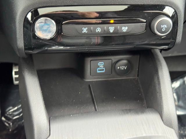 Certified 2023 Ford Escape ST-Line w/ Tech Pack #1 image 14