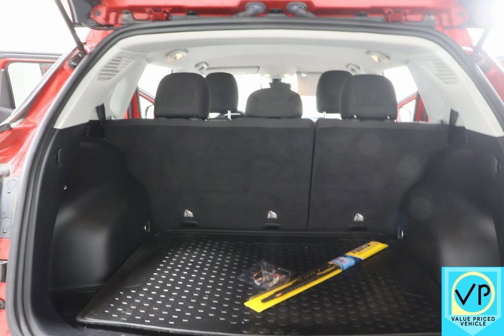 Used 2018 Jeep Compass Sport w/ Tech Group image 26