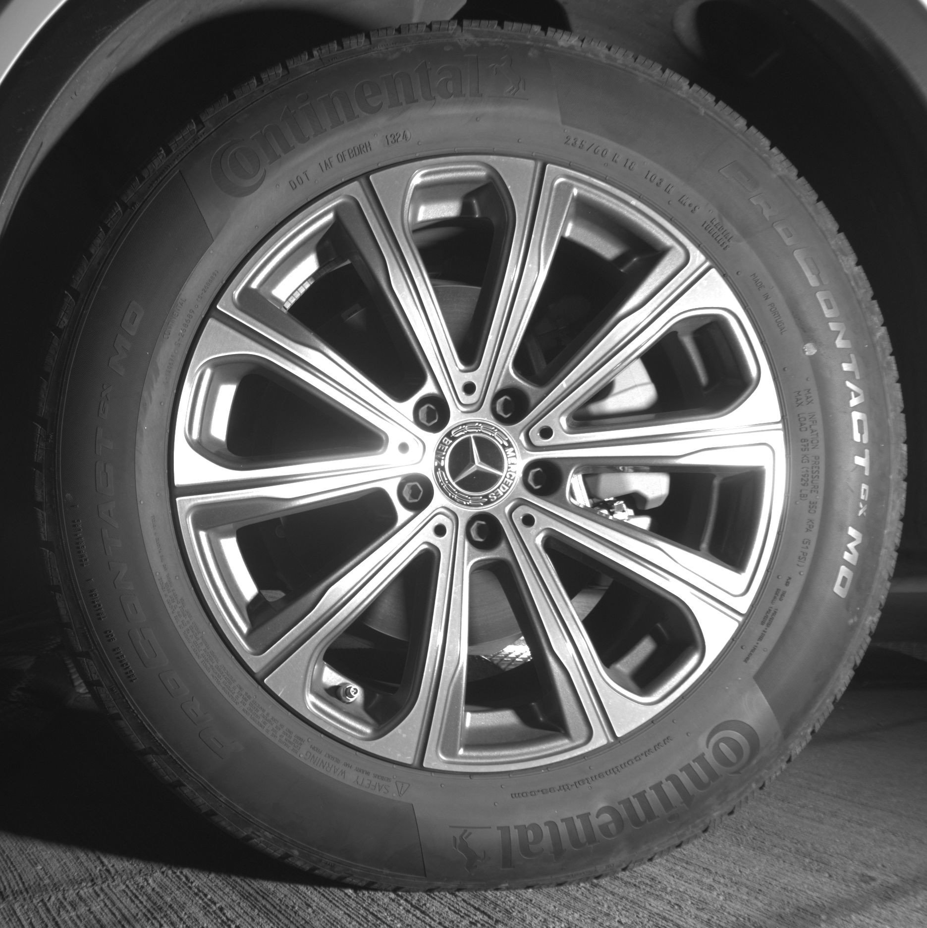 Used 2024 Mercedes-Benz GLC 300 4MATIC image 12