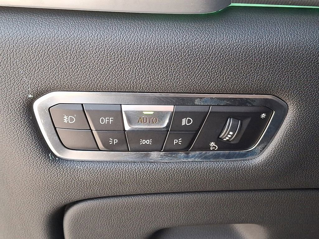 Used 2021 BMW X5 xDrive40i w/ Convenience Package image 23