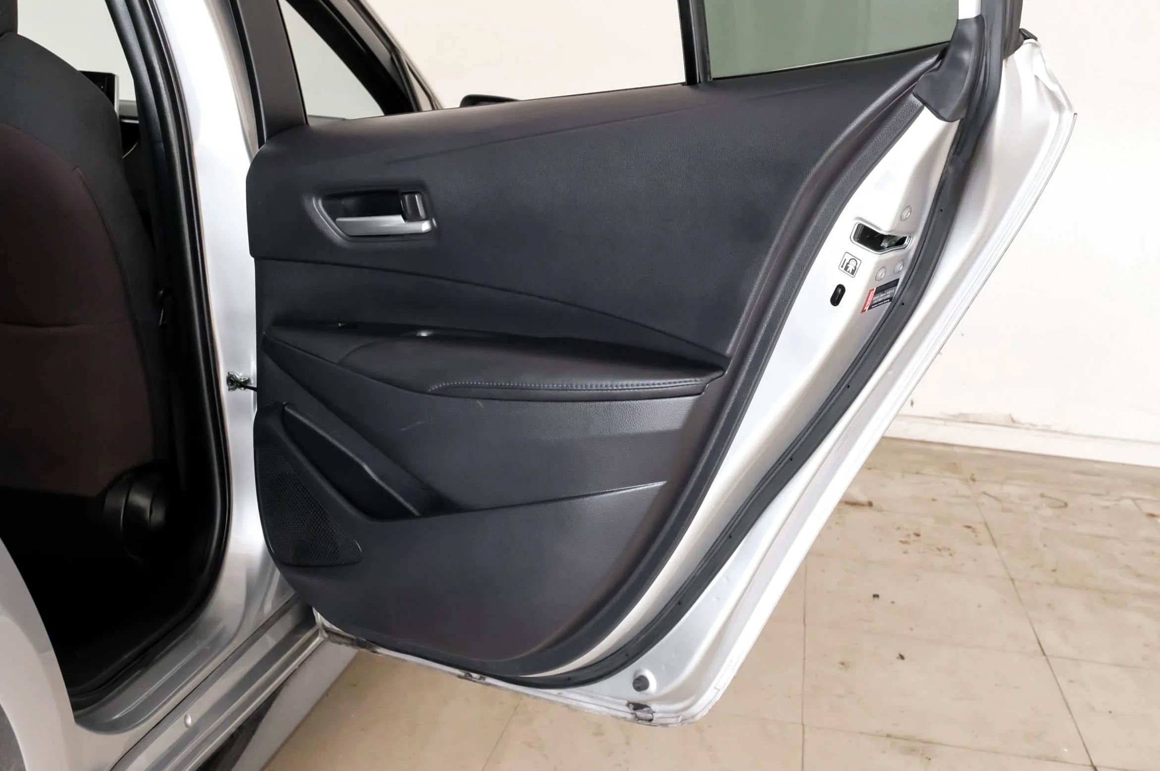 Used 2020 Toyota Corolla SE FWD image 51