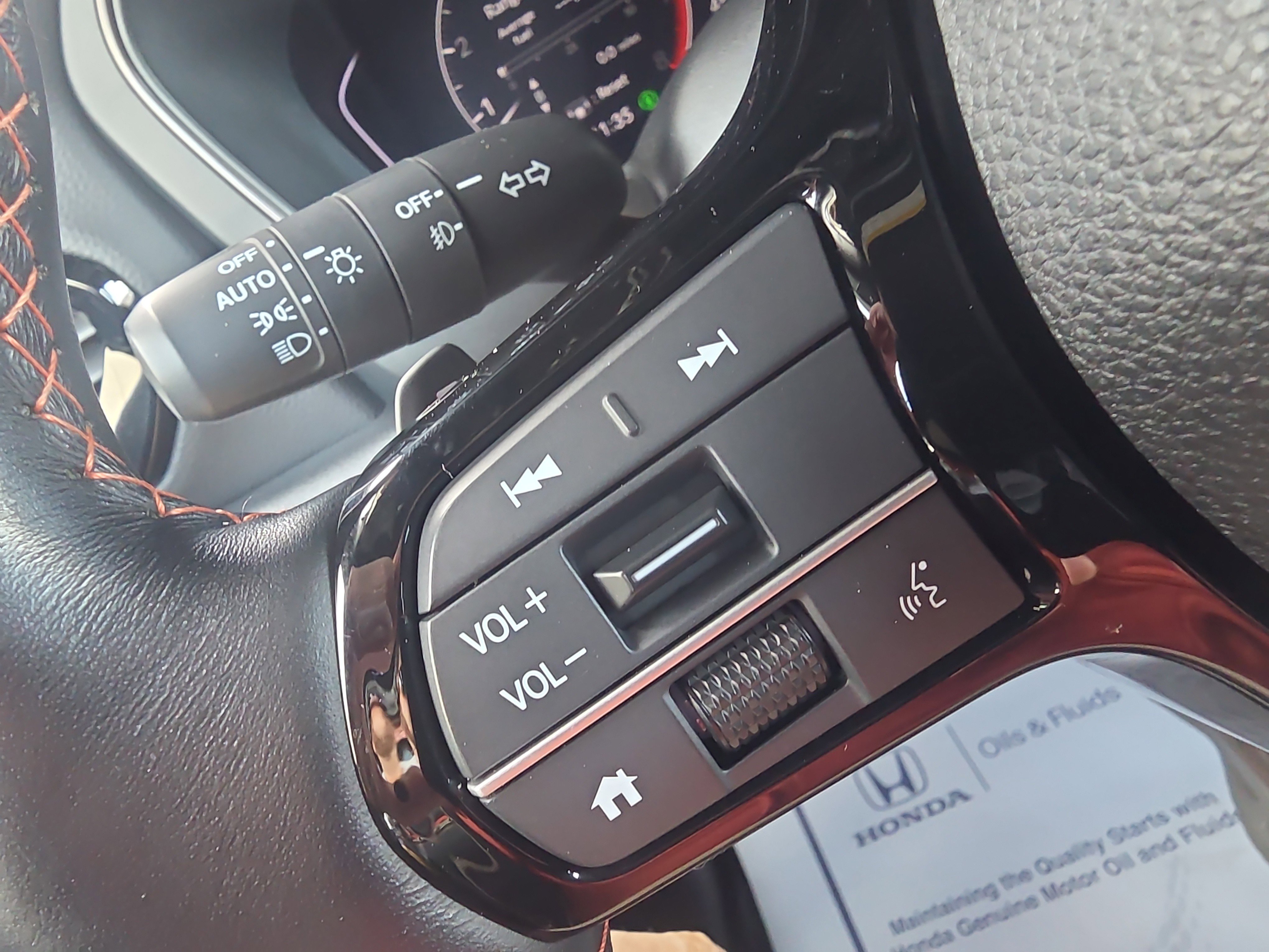 Used 2023 Honda Pilot TrailSport image 35