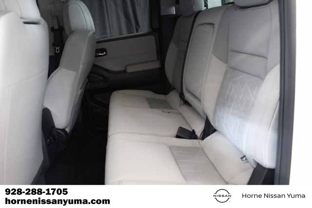 New 2025 Nissan Frontier SV w/ SV Convenience Package image 5