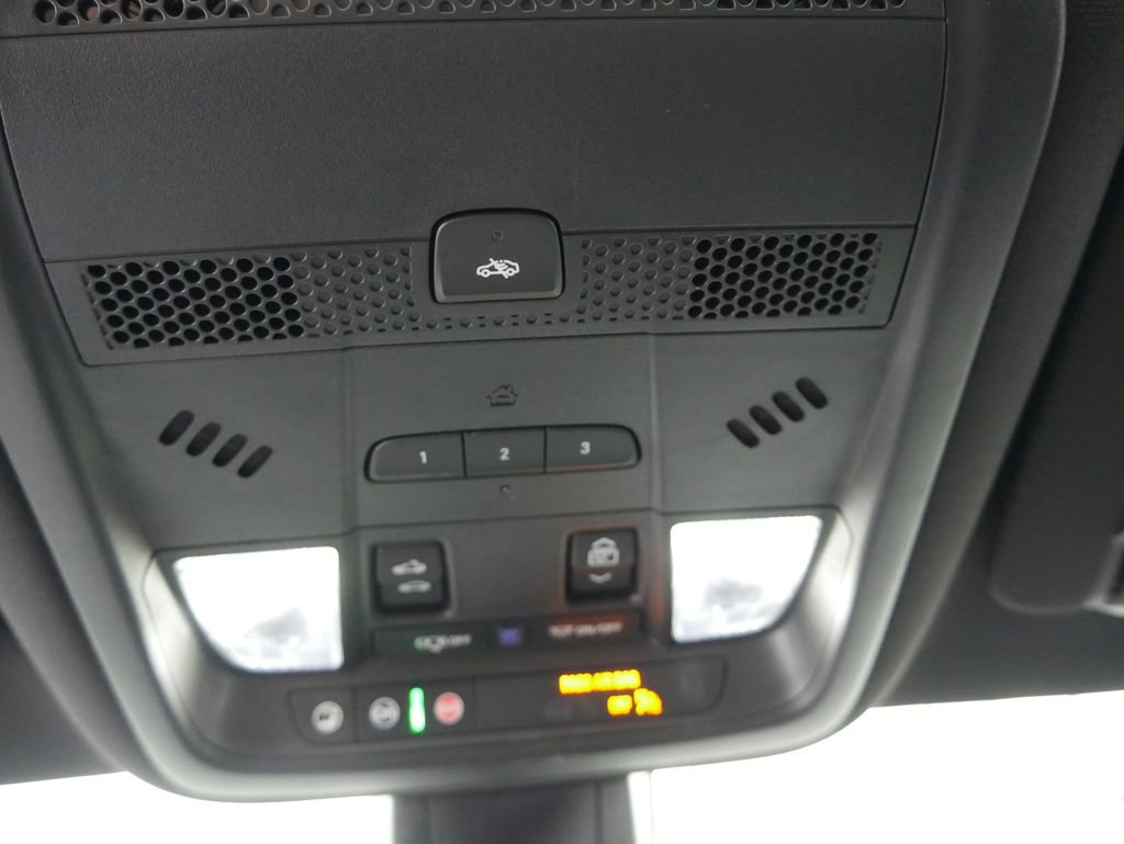 Used 2024 Cadillac XT6 Premium Luxury w/ Technology Package image 46