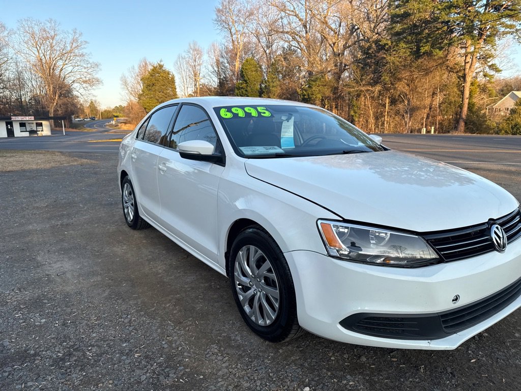Used 2014 Volkswagen Jetta SE image 4