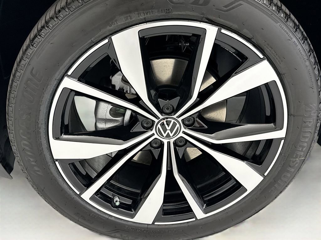 New 2026 Volkswagen Atlas SEL Premium R-Line AWD/4WD image 29