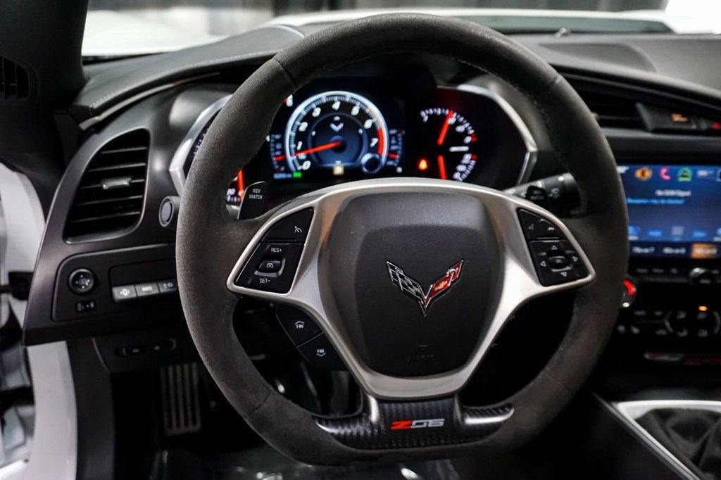 Used 2017 Chevrolet Corvette Z06 w/ Z07 Performance Package image 69