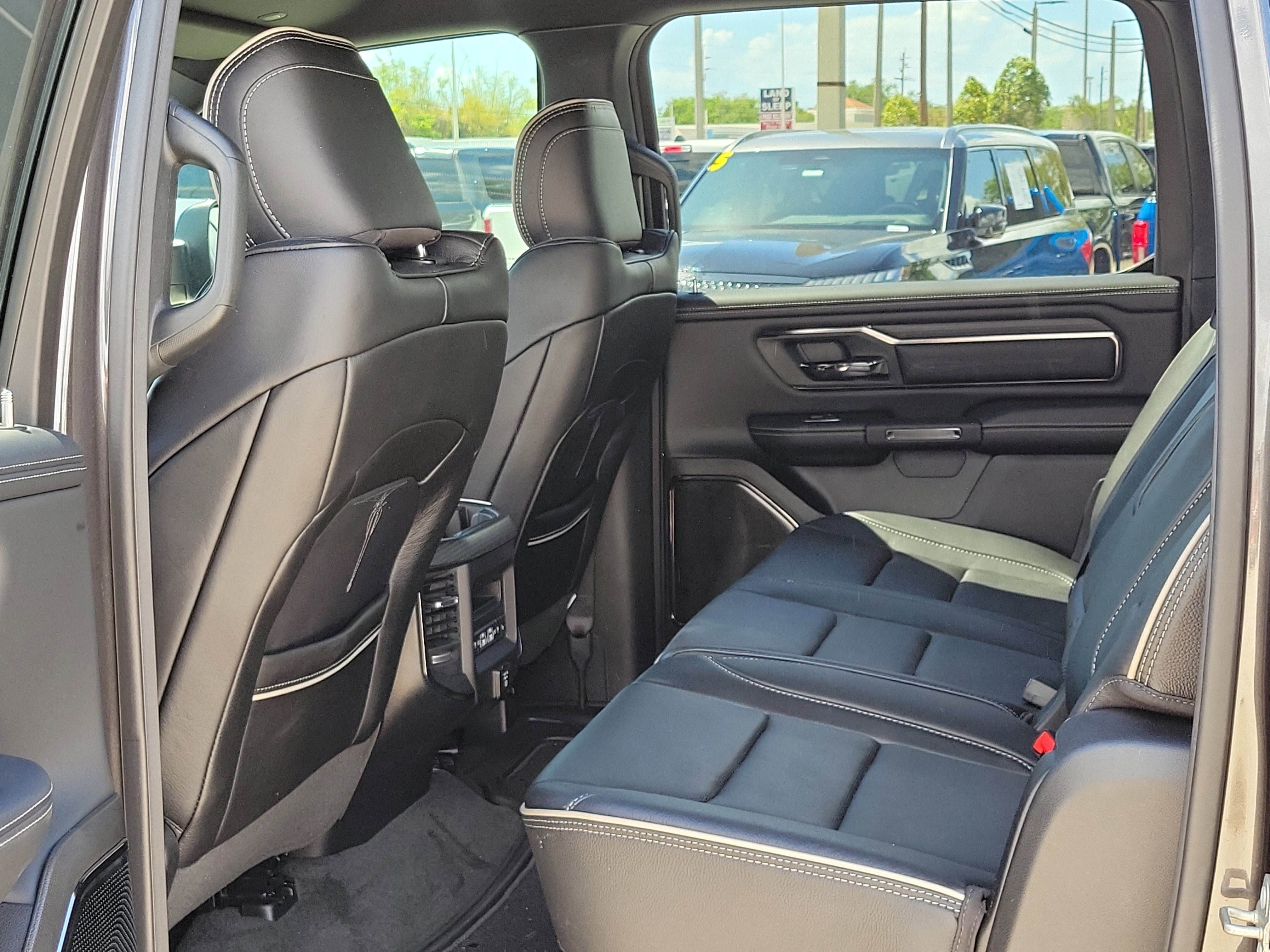 Used 2024 RAM 1500 Limited image 14