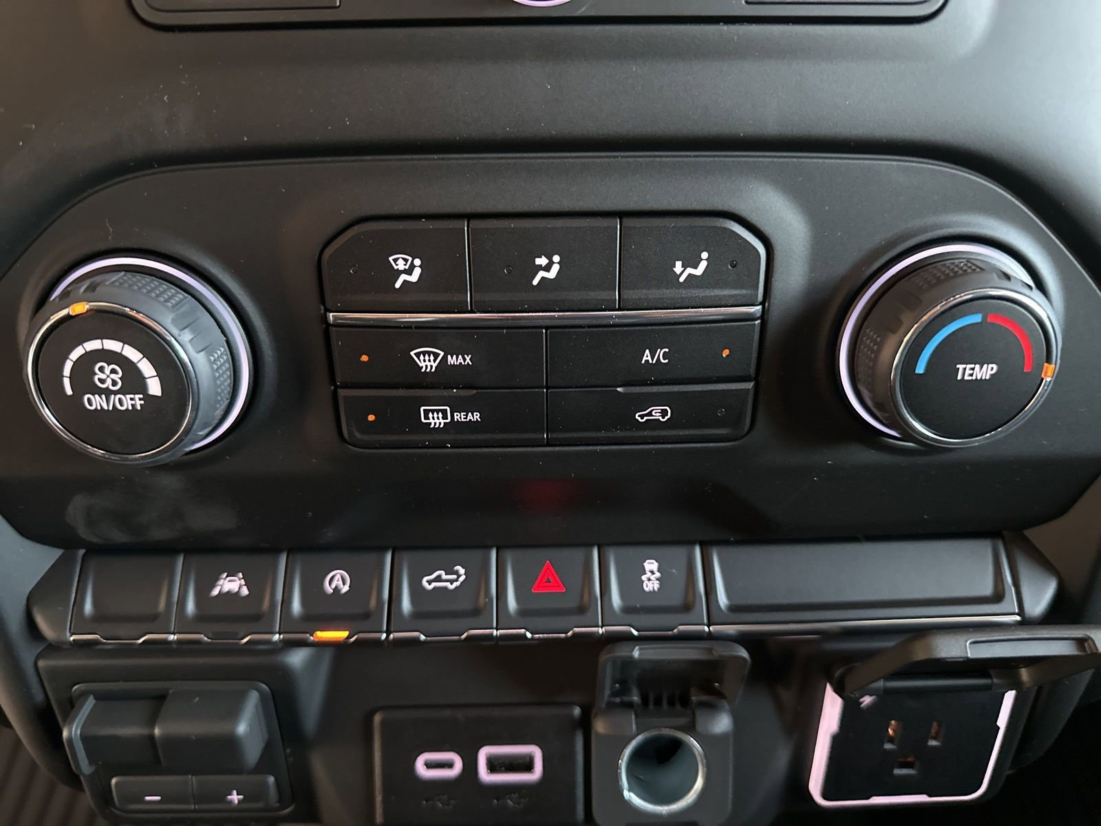 New 2026 Chevrolet Silverado 1500 Custom image 25