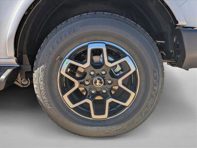New 2025 Ford Bronco Outer Banks image 10