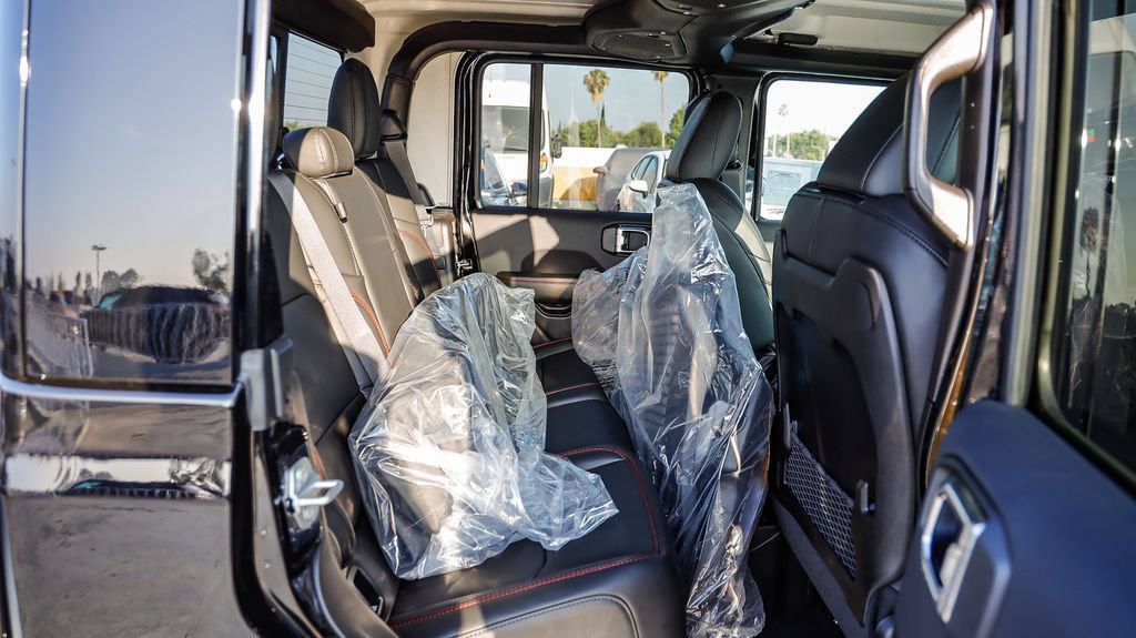 New 2026 Jeep Gladiator Rubicon AWD/4WD image 19