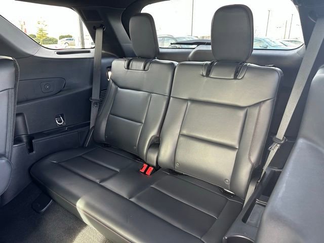 Used 2025 Ford Explorer ST-Line image 33