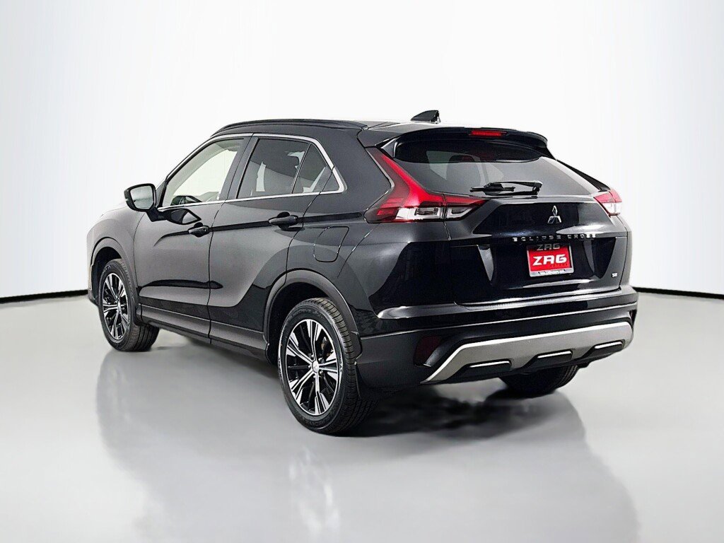 Used 2022 Mitsubishi Eclipse Cross SE AWD/4WD image 3
