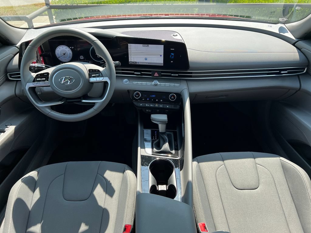 Certified 2023 Hyundai Elantra SEL w/ Convenience Package FWD image 22