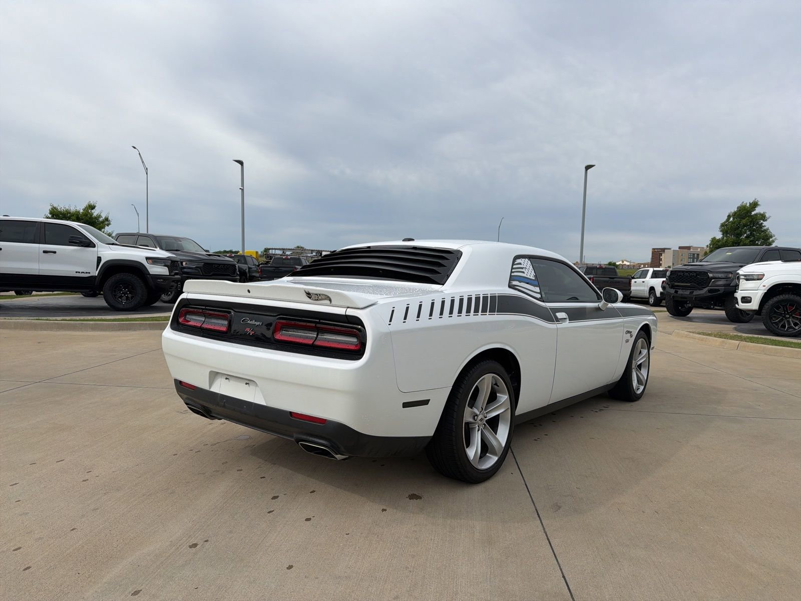 Used 2018 Dodge Challenger R/T image 5