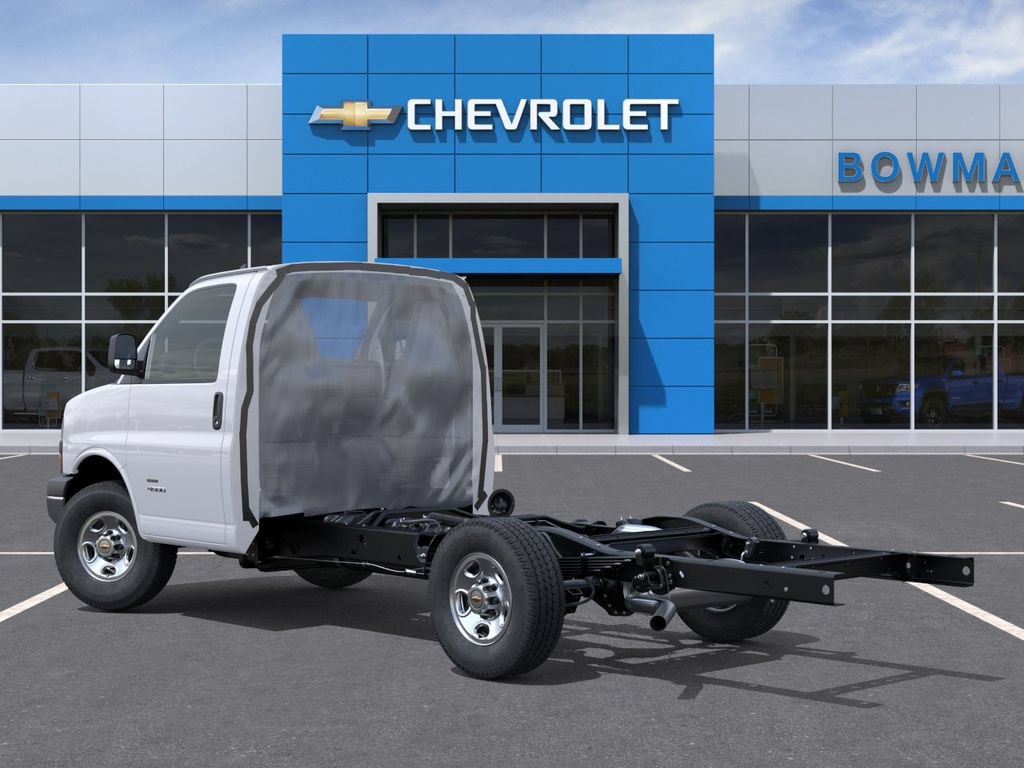 New 2026 Chevrolet Express 3500 w/ Power Convenience Package RWD image 3