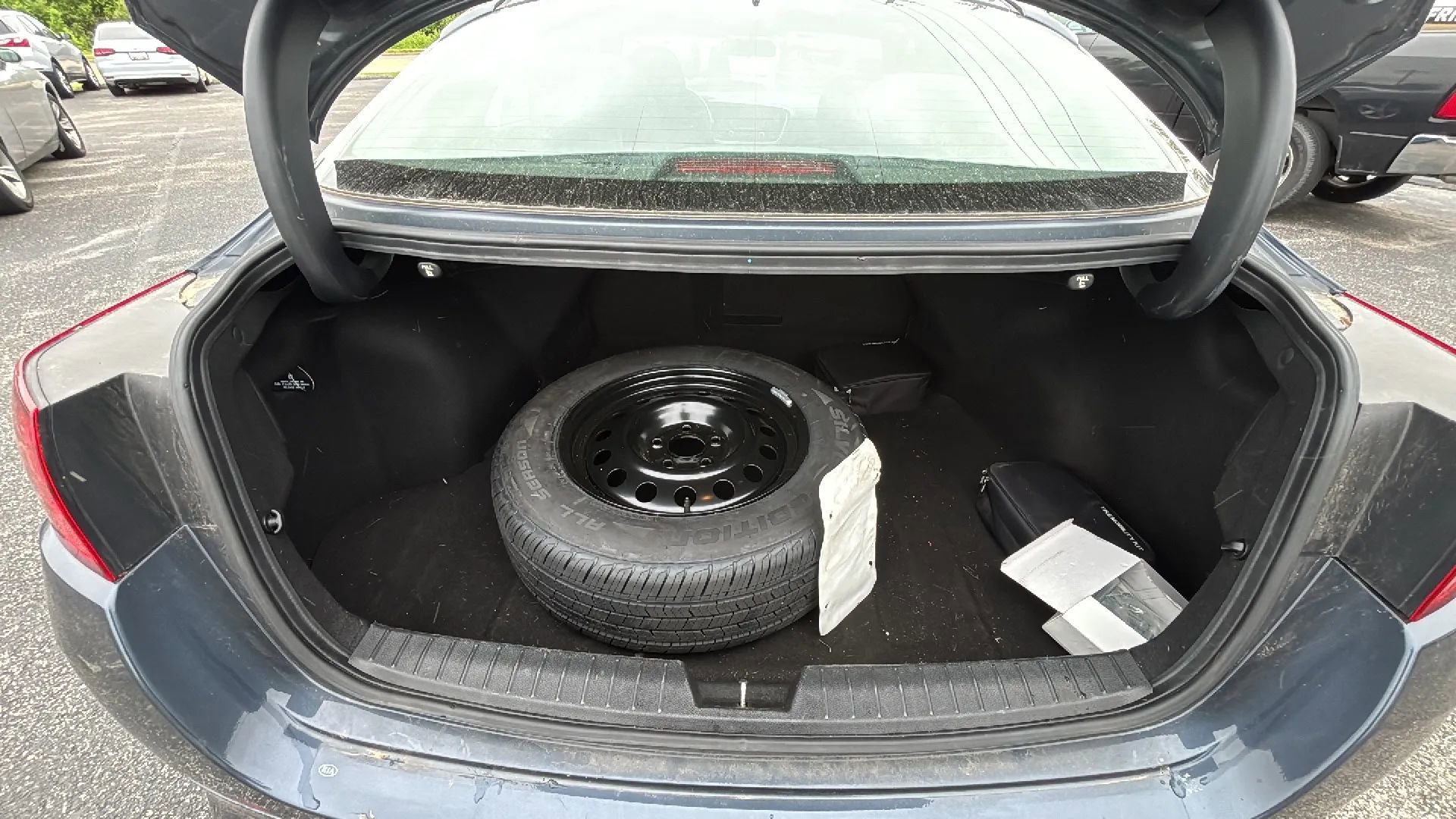 Used 2015 Kia Optima LX FWD image 14