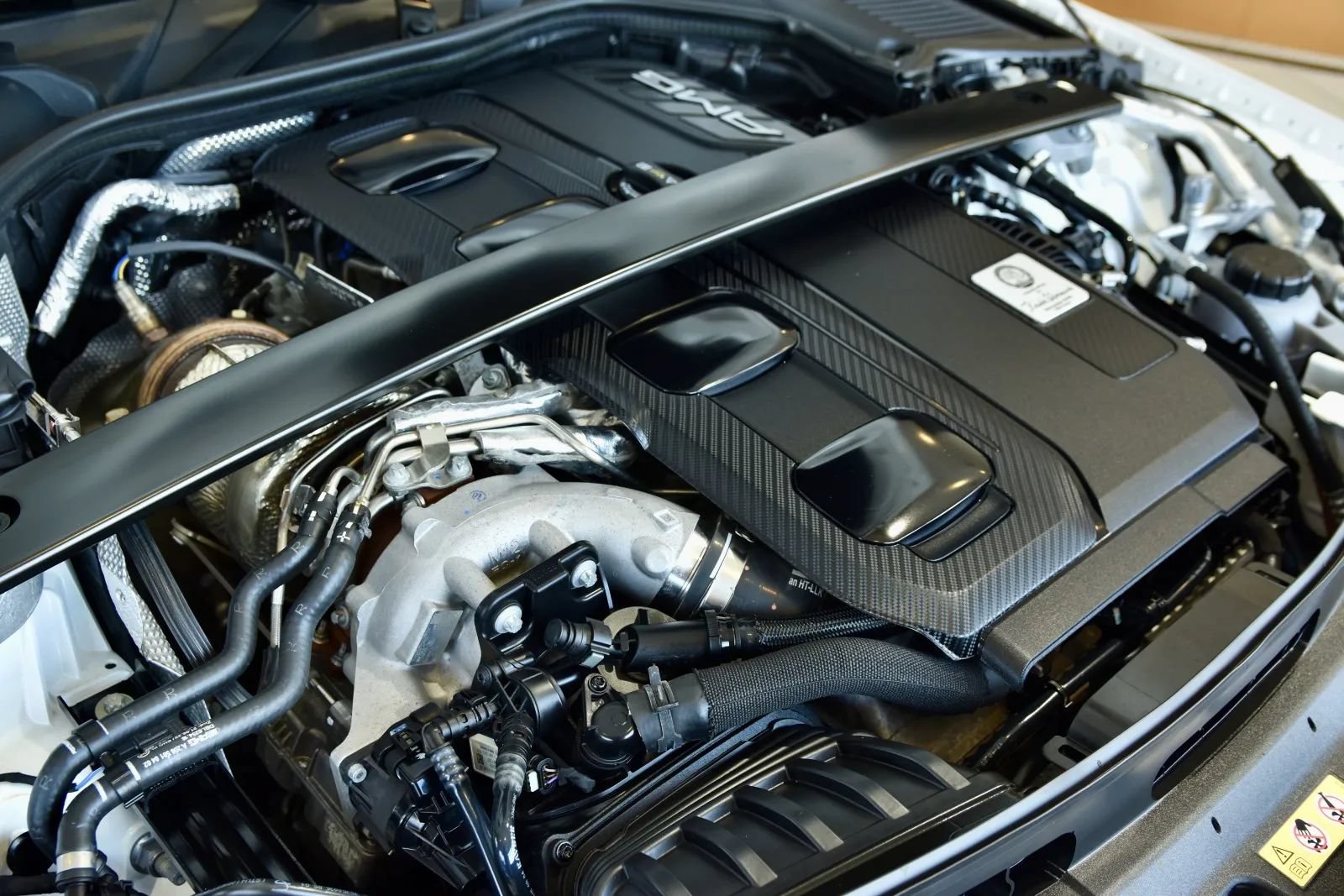 Used 2025 Mercedes-Benz C 43 AMG 4MATIC Sedan image 27