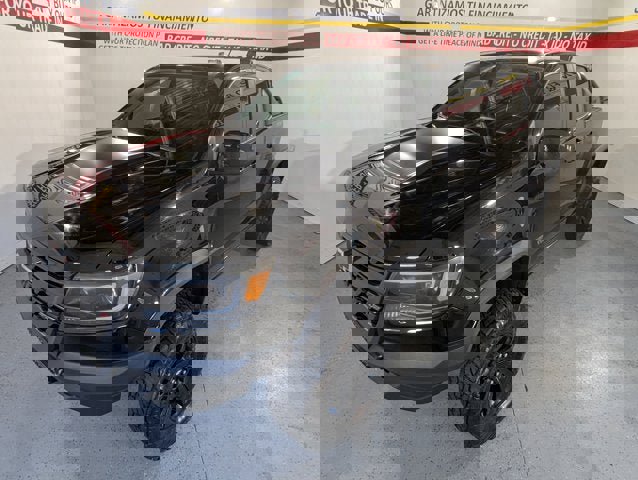 Used 2018 Chevrolet Colorado ZR2 w/ ZR2 Midnight Special Edition image 3