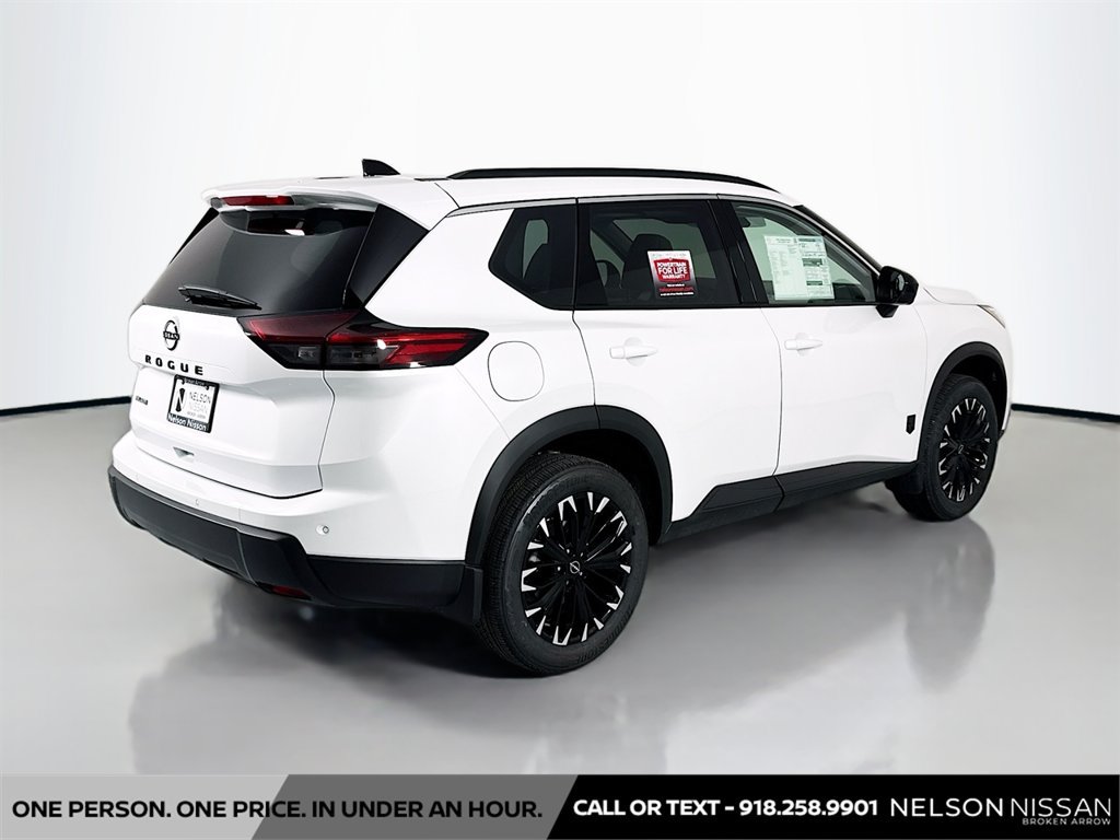 New 2026 Nissan Rogue Dark Armor FWD image 5