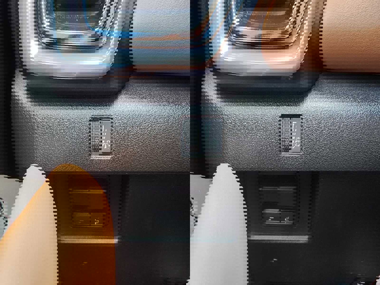 New 2026 GMC Canyon AT4 w/ Technology Plus Package image 24