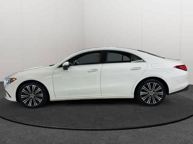Used 2021 Mercedes-Benz CLA 250 image 3