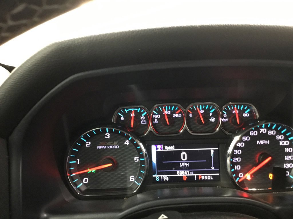 Used 2018 Chevrolet Silverado 1500 LT w/ All Star Edition AWD/4WD image 30