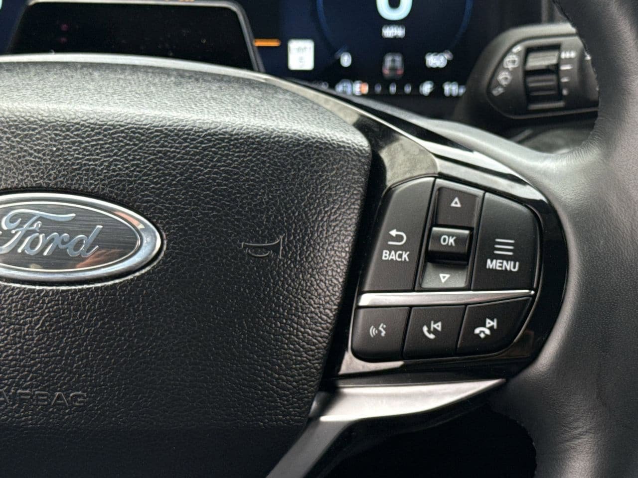 Used 2025 Ford Explorer Platinum w/ LUX Leather Package image 14