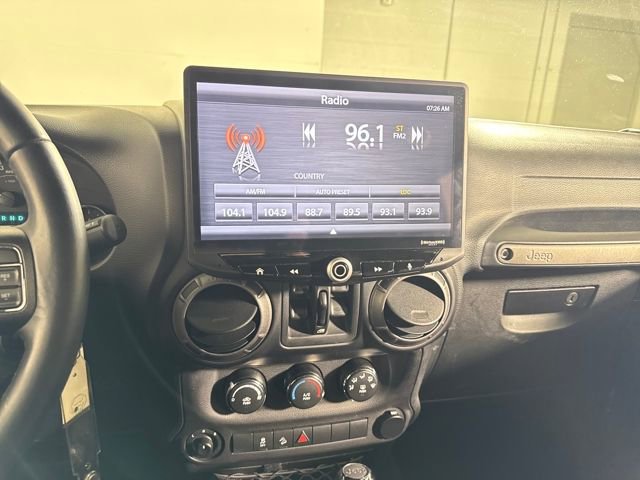 Used 2017 Jeep Wrangler Unlimited Sport image 28