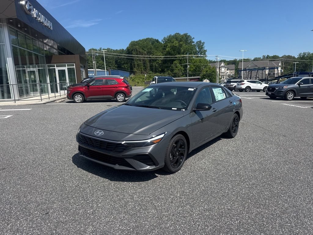 New 2026 Hyundai Elantra Sport FWD image 1